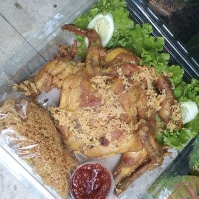 Ayam kremes utuh