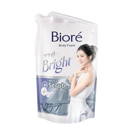 BIORE BODY WHITE SCRUB 220ML POUCH 