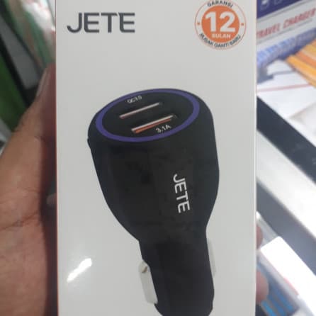 Car charger ( cas mobil) brand JETE 2.4A, 4.8A