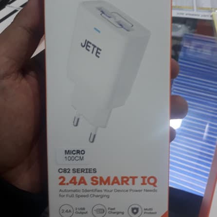 Charer JETE 2.4A fast charging
