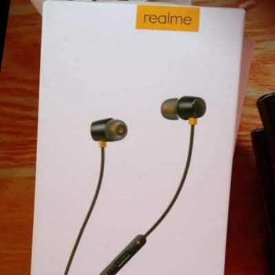 Hedset realmi