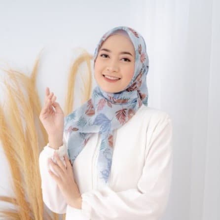 Hijab Potton Lasercut Isyana