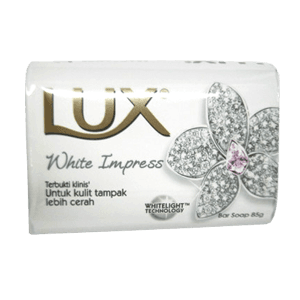 LUX SABUN MANDI BATANG CAMELIA WHITE BAR 75/70g