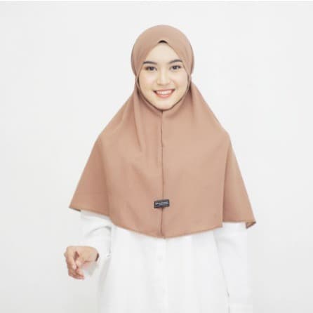 Nabeelah Bergo Crochet