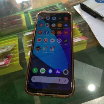 Realmi 5