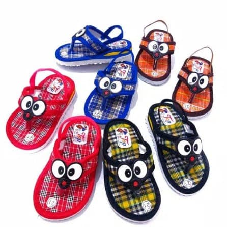 Sandal Baby Polkadot Motif Mata