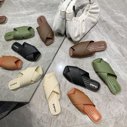 Sandal Flat Jelly Import CRYSTIN