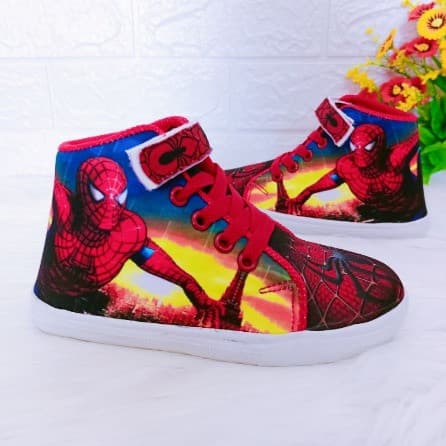 Sepatu Anak Laki - Laki Motif Spiderman