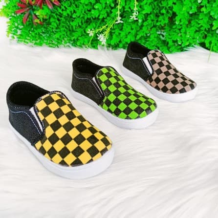 Sepatu Anak Laki - Laki Slip On Motif Catur