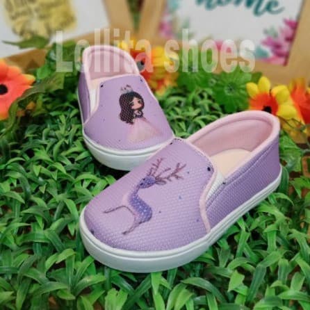 Sepatu Anak Perempuan Ungu