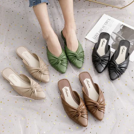 Sepatu Flat Jelly Shoes Wanita Laura Import 