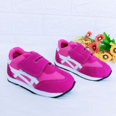 Sepatu Sneakers Anak Perempuan Pink Putih