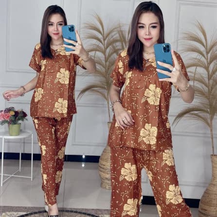 Setelan Tie Dye Anggrek