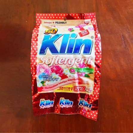 SO KLIN SOFTERGENT CHEERFUL RED 770GR