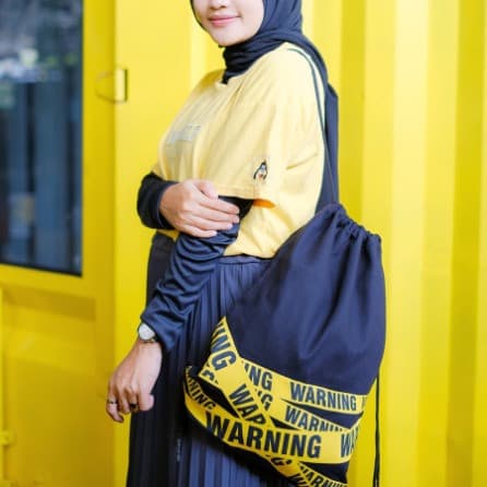String Bag Serut Kanvas WARNING