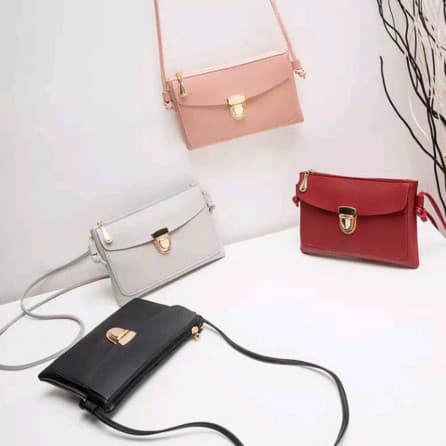 Tas Selempang Kecil Lomenia Kulit Wanita TAS002
