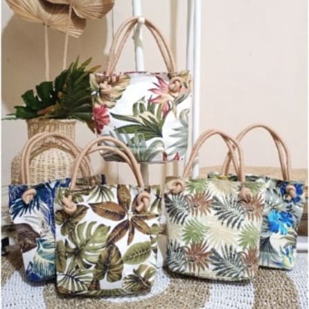 Totebag Kanvas Sumbu Mini Part 1