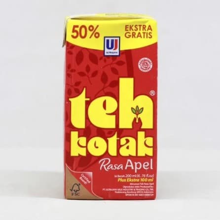 ULTRA JAYA TEH KOTAK APEL 200 ML