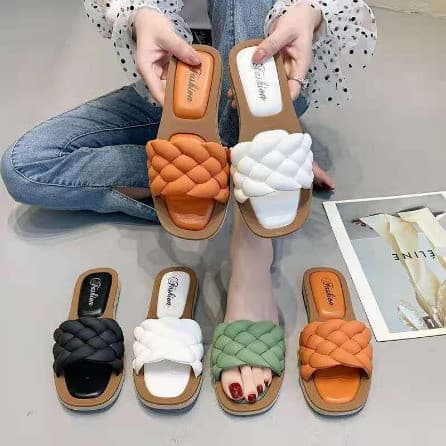 TG1462 Sandal Slip Wanita Motif Kepang Besar / Import / Sandal Ala Korea Kekinian